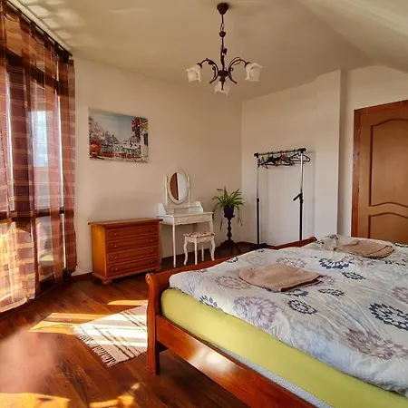 Prázdninový dům Clara Valis - *