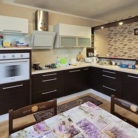 Vakantiehuis Clara Valis -