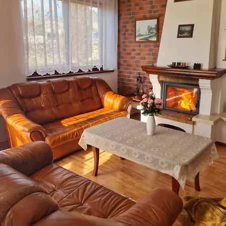 Clara Valis - Feriehus *