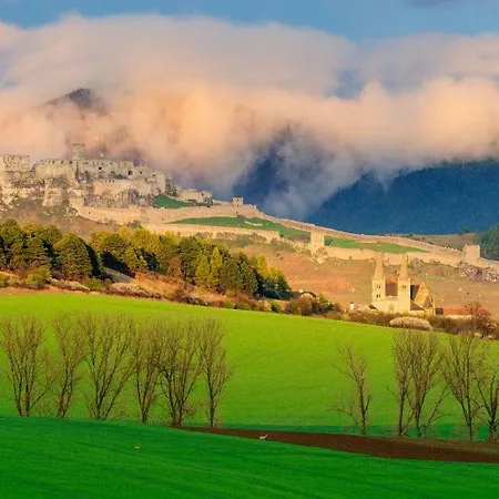 Feriehus Clara Valis -